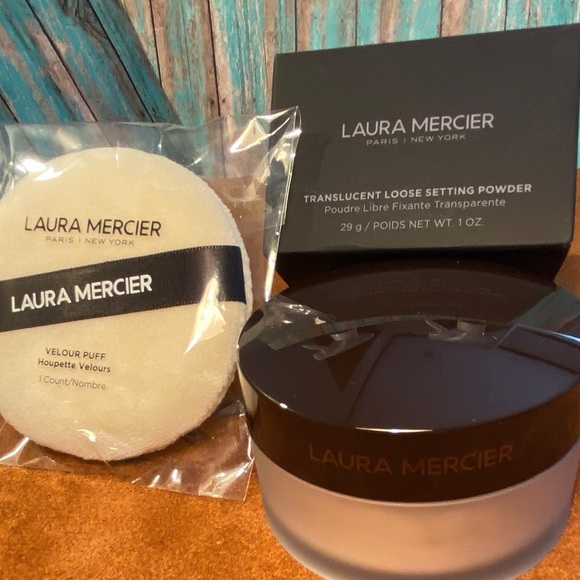 Laura Mercier Translucent Setting Powder & Velour Puff (NEW) - Picture 7 of 11